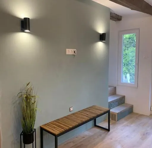 דירה Isteni 2 Akar 6-10 Fo *