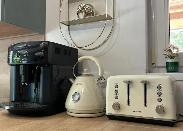 דירה Isteni 2 Akar 6-10 Fo זמראדי